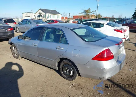 2007 Honda Accord 2.4 Ex from USA, damaged, VIN 1HGCM56817A065716